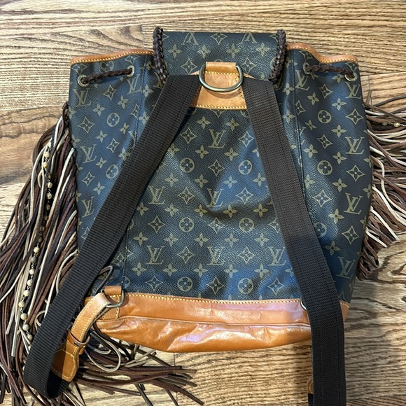 Louis Vuitton backpack with embellishments from “vintage boho bag” - Picture 8 of 10